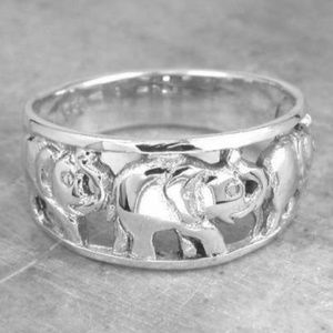 STERLING SILVER LUCKY ELEPHANTS RING